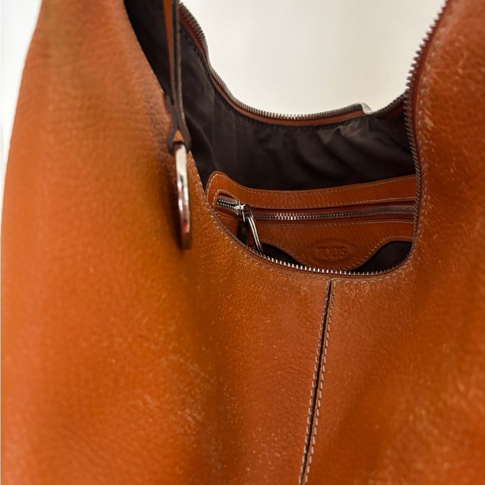 TOD'S Charlotte Hobo - Picture 4 of 13